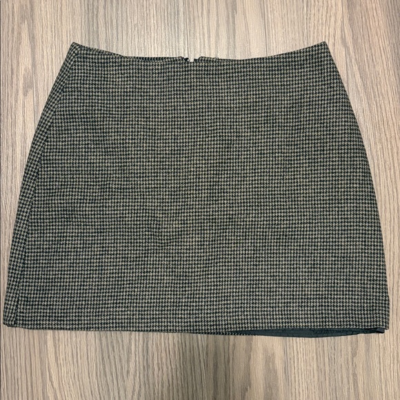 Forever 21 Dresses & Skirts - Forever 21 Black and Brown Mini Skirt